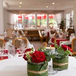 ホテル Gut Ahe Landgasthof Cafe Event キルヒウンデム