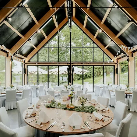 Gut Ahe Landgasthof Cafe Event Hotell Kirchhundem